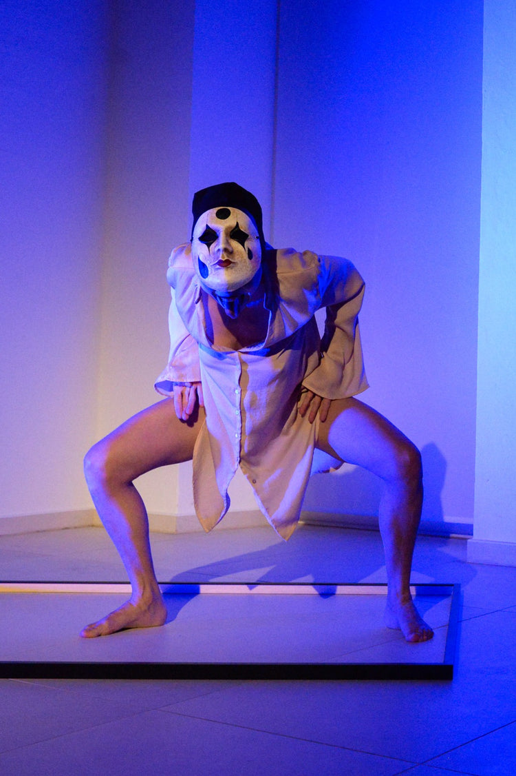 PIERROT ERA DONNA